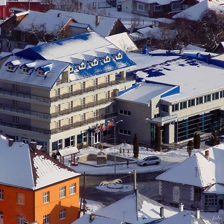 Hotel Ineul Rodna Exteriör bild